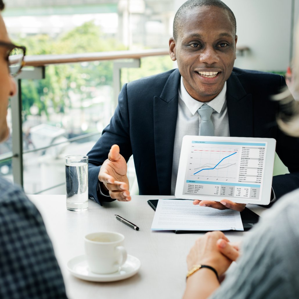 Business Discussion Talking Deal Concept PKPYX6C 1